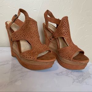 Gianni Bini Wedges NEW